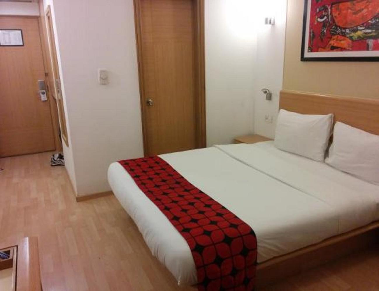 Hotel Tu Casa International Near Delhi Airport Neu-Delhi Exterior foto